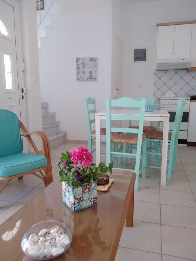 West Red Rock And View Leonidio Maisonette Studio Экстерьер фото