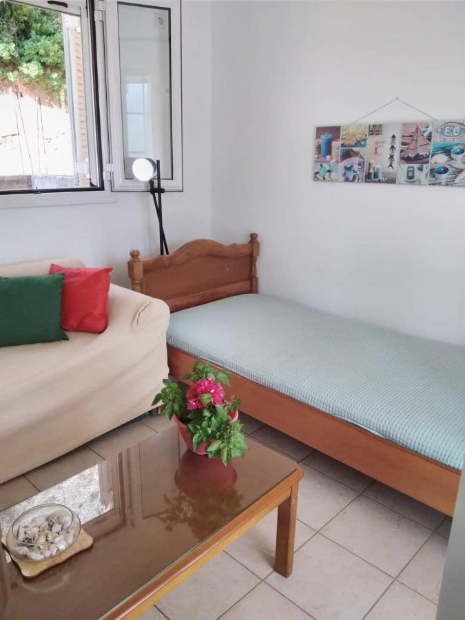 West Red Rock And View Leonidio Maisonette Studio Экстерьер фото