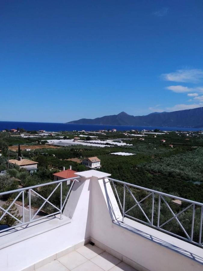 West Red Rock And View Leonidio Maisonette Studio Экстерьер фото